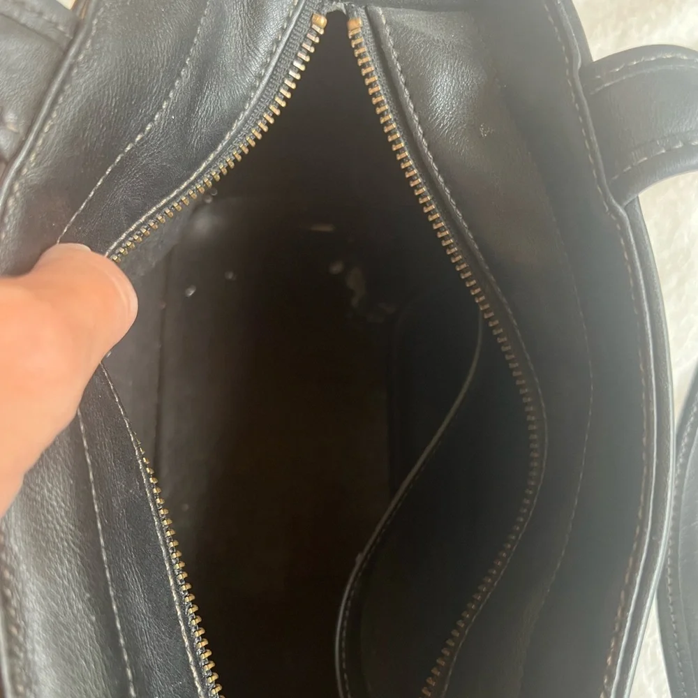 Coach Black Tote Smooth Leather - Picture 6 of 7